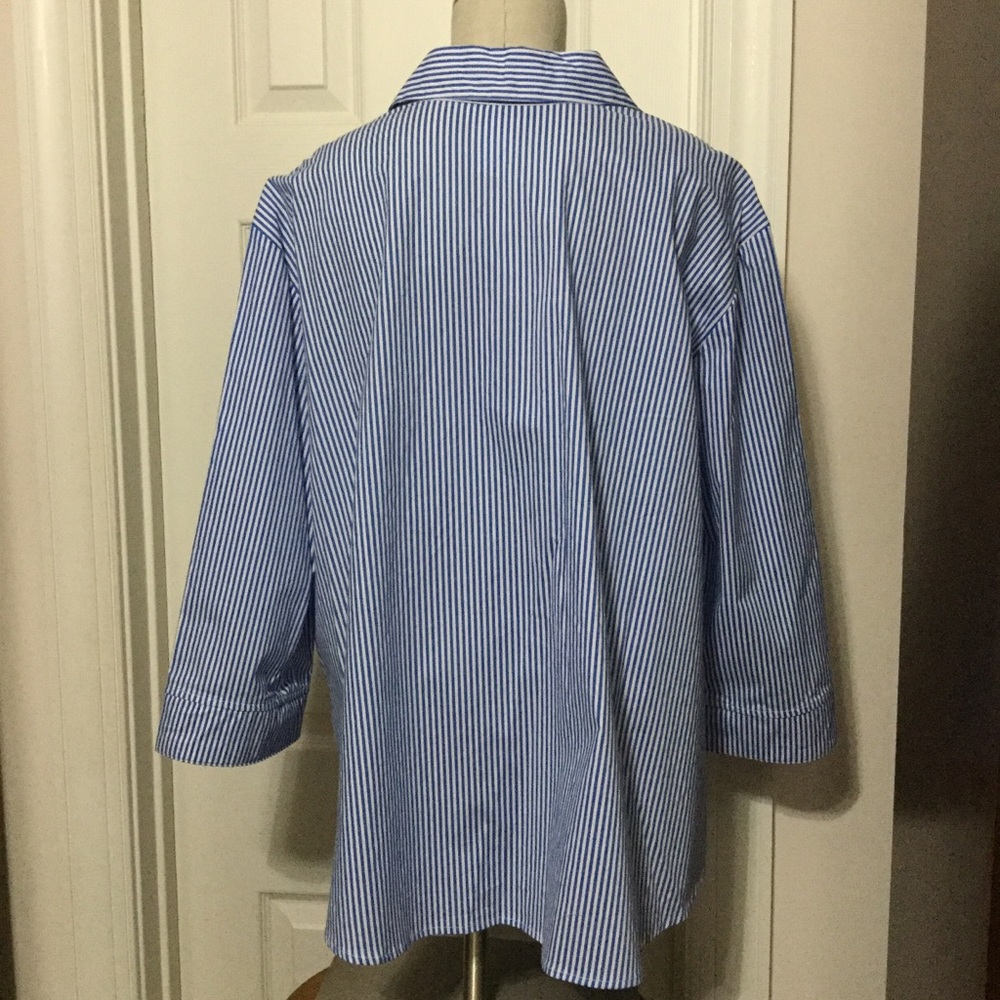 Alfred Dunner blue and white striped floral shirt - Picture 2 of 6